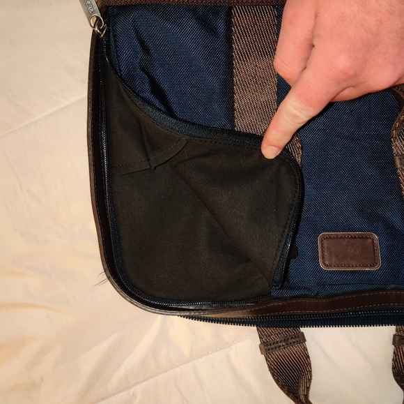 Tumi Aviano Briefcase Blue - Picture 3 of 9